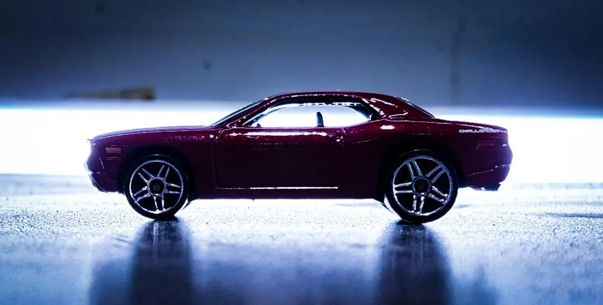 49448 2014 dodge challenger diecast model 2