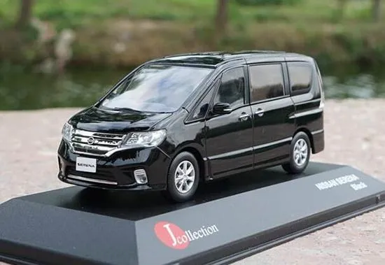 49451 diecast nissan serena c24 model 3