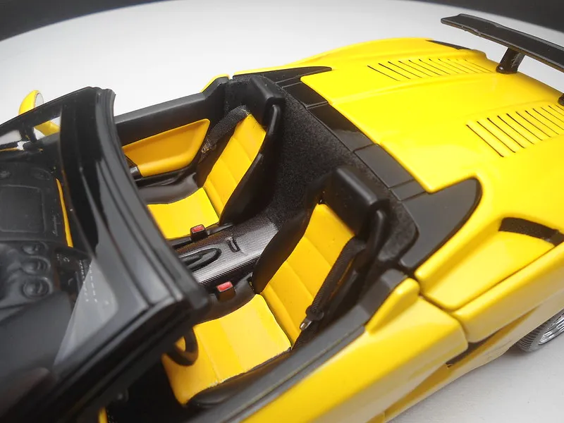 49454 bburago gallardo diecast collection