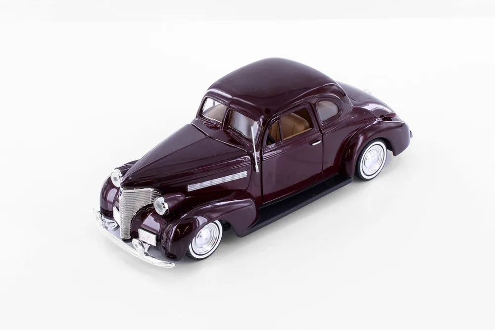 /img/49457-cars-diecast-inspect.webp