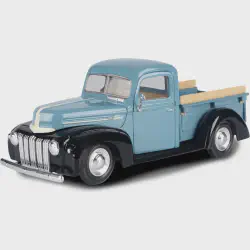 /img/49459-displaying-diecast-collection.webp