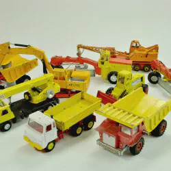 /img/49478-diecast-collection-display.webp