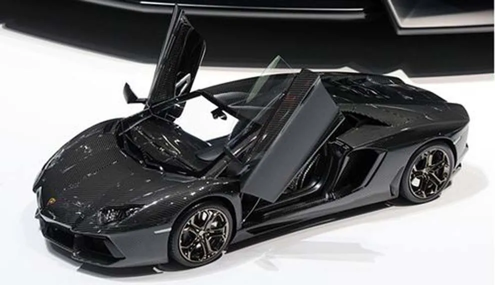 /img/49481-diecast-car-community.webp