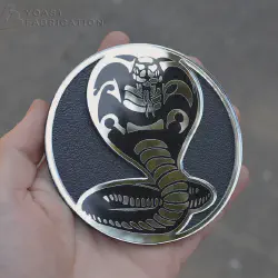 /img/49484-diecast-emblem-finished.webp