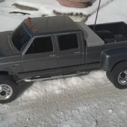 /img/49498-diecast-obs-ford-truck-display.webp