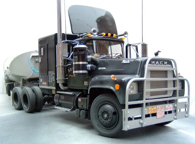 49507 diecast model truck option2