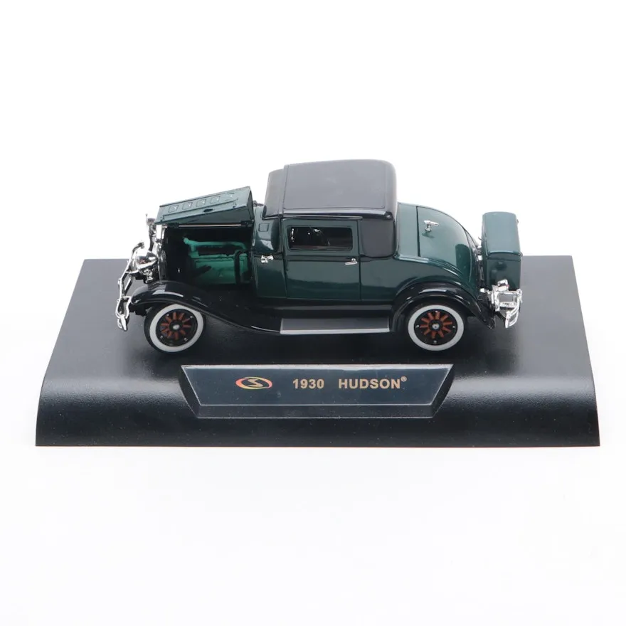 49542 signature models diecast car 6