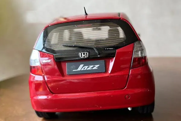 49562 1970s jazz diecast car
