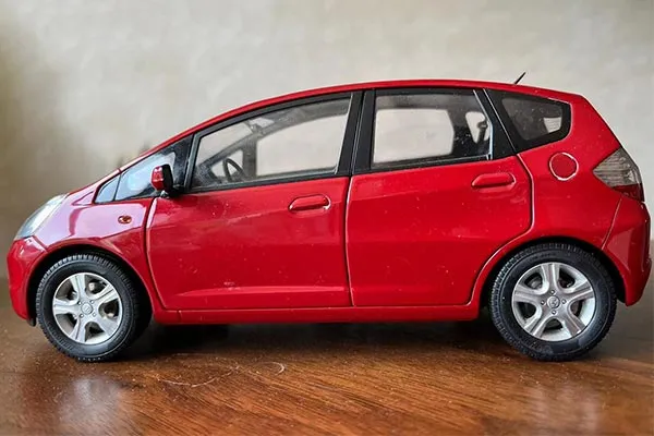 49562 1980s jazz diecast car