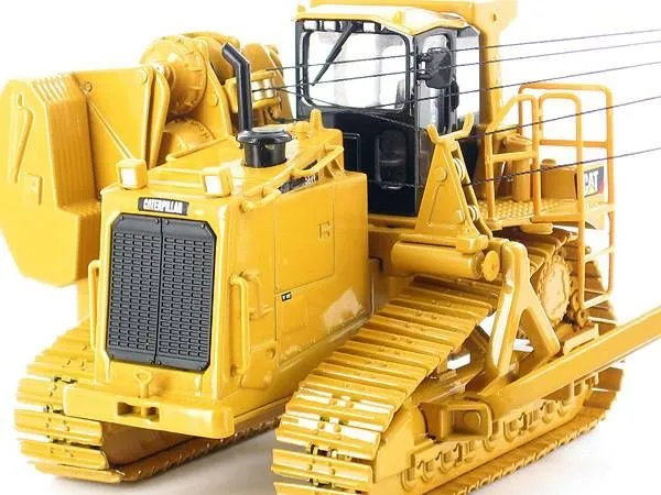 49575 scale model comparison