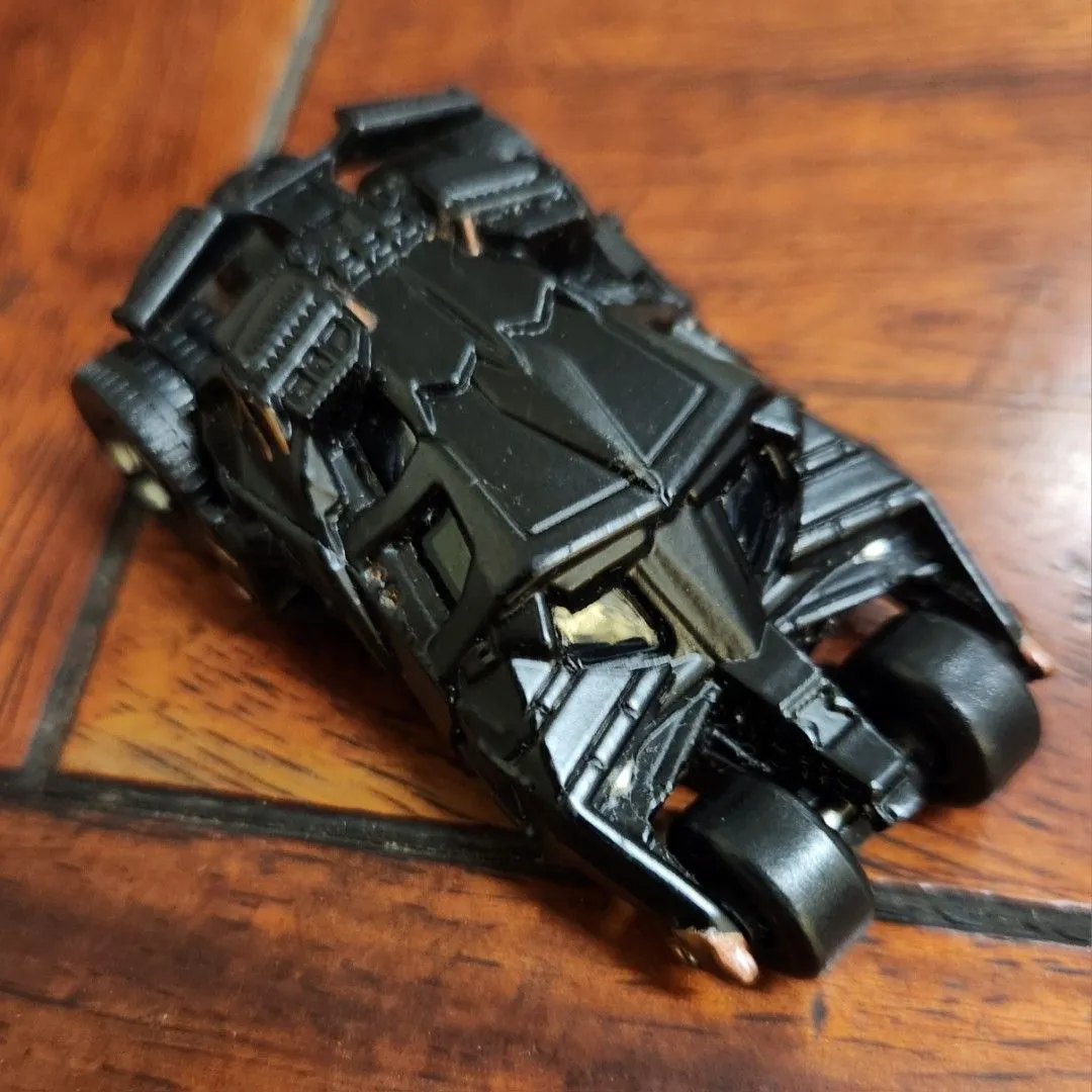 49608 tomica batwing