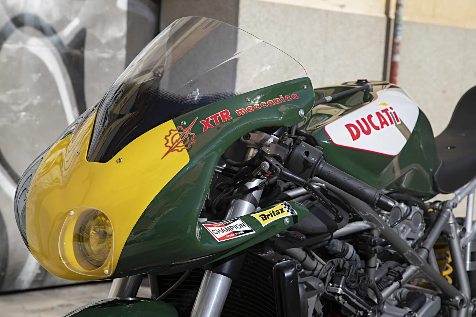 /img/49622-ducati-999-diecast-quality.webp