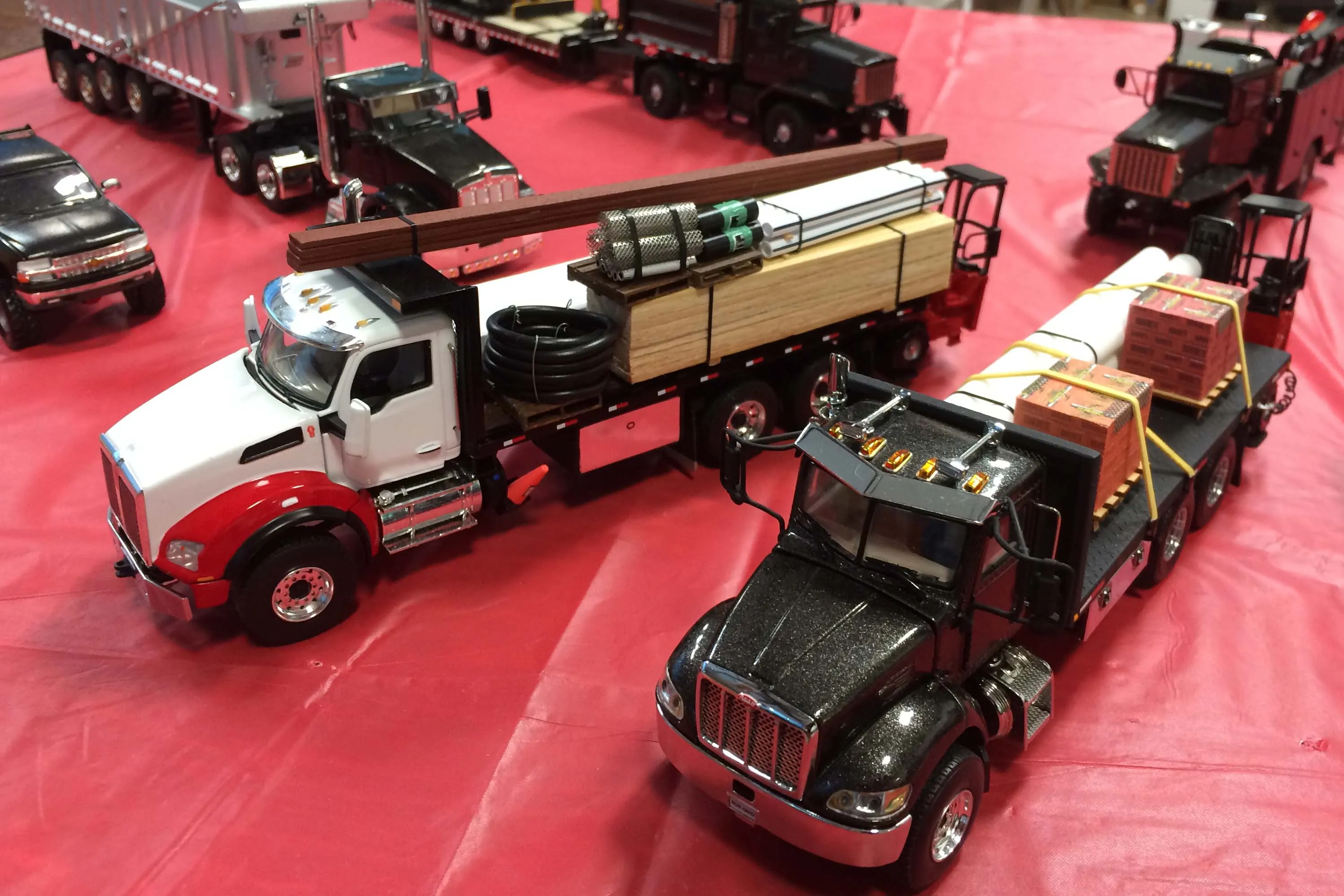 49625 dhs diecast collector interaction