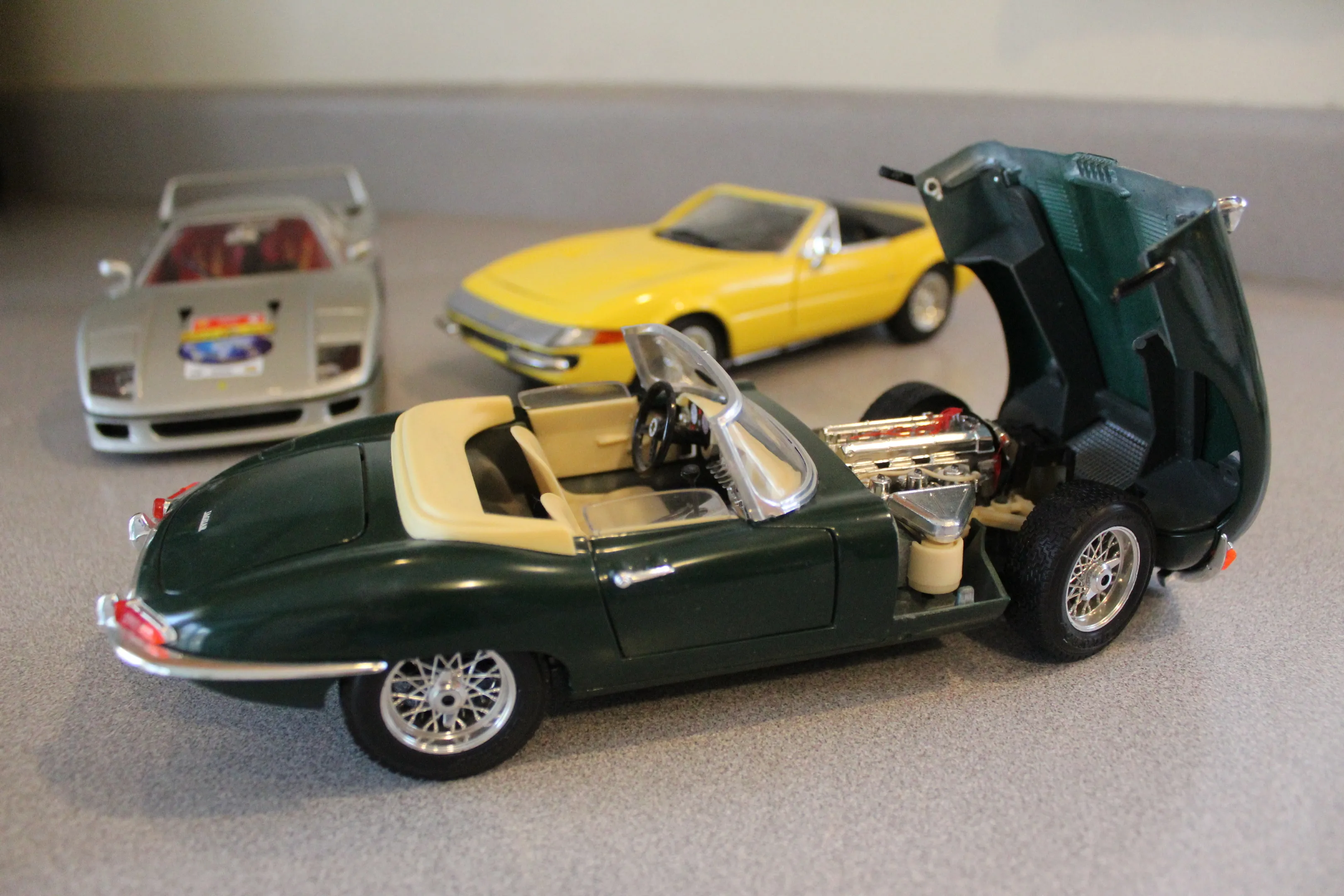 /img/49628-diecast-car-photography.webp
