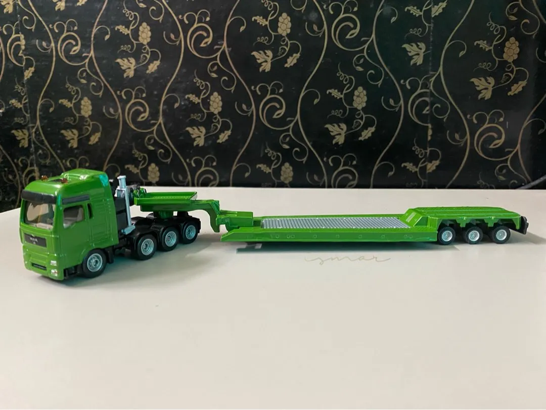 49637 durable construction diecast