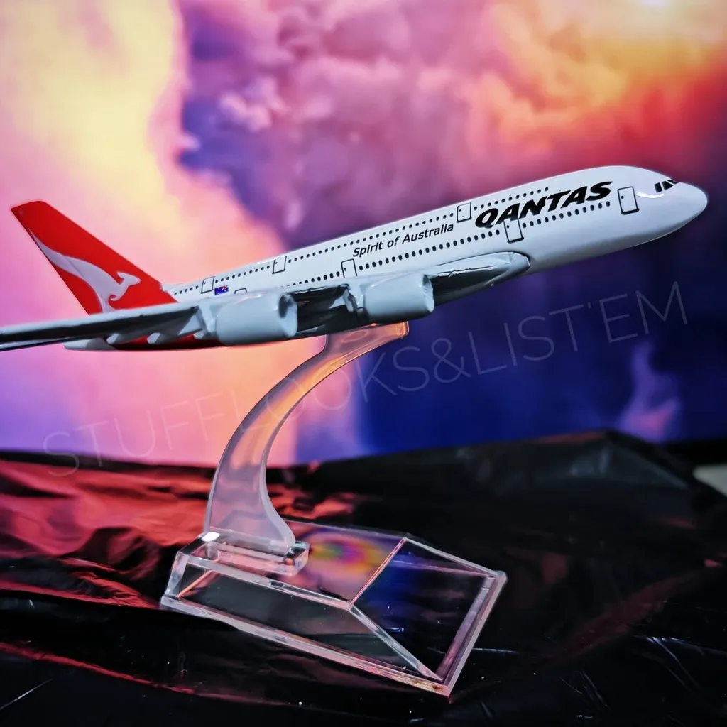49638 qantas diecast plane collection