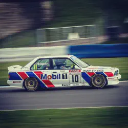 /img/49657-btcc-diecast-models-display.webp