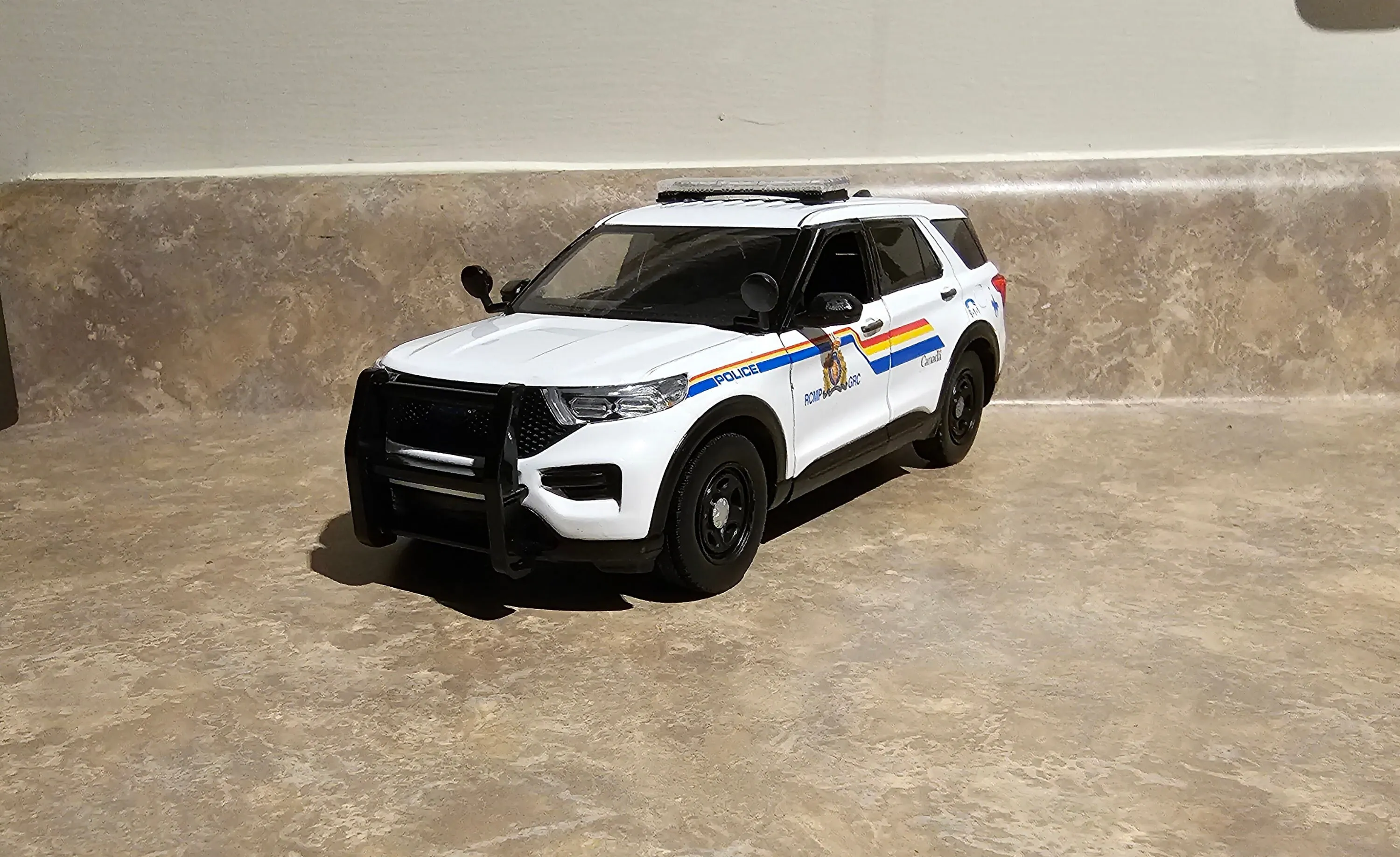 49662 rcmp diecast car manufacturing