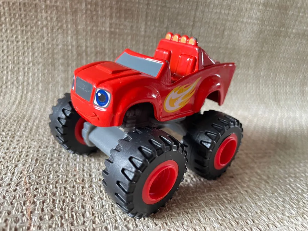 /img/49690-blaze-diecast-collection.webp