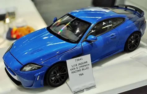49714 autoart diecast collection display