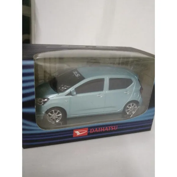 49727 perodua axia diecast 1 18