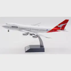 /img/49728-diecast-australia-display-cabinet.webp