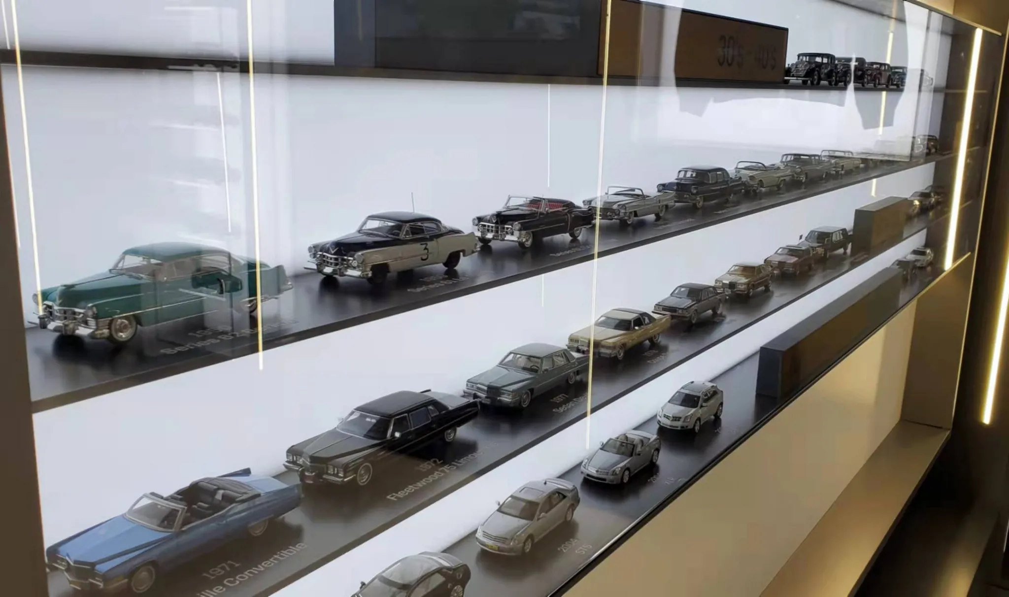 49736 diecast car details