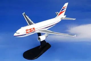 /img/49743-trading-aircraft-models.webp
